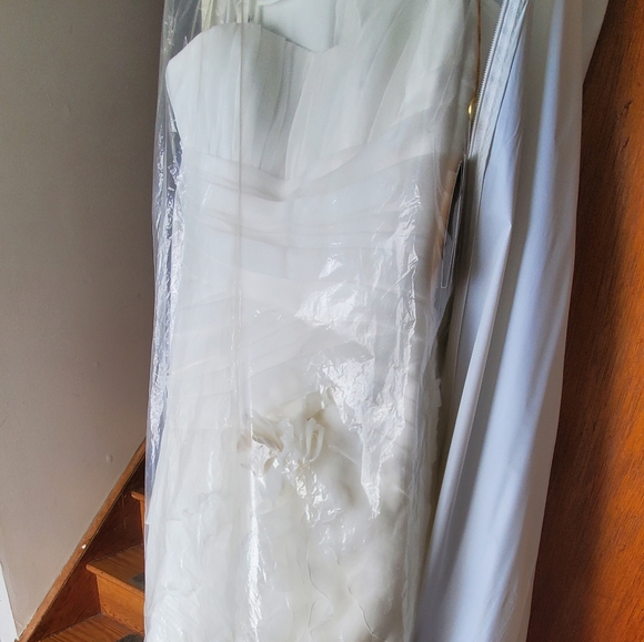 Demetrios Wedding Dress - Picture 11 of 12